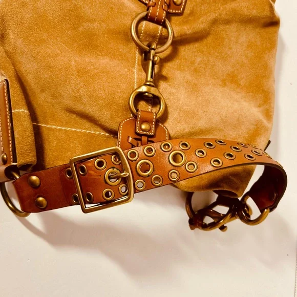 Coach Women s Rare Vintage Fringe Beige Suede Bag W Brass Findings #10401 - Picture 9 of 16